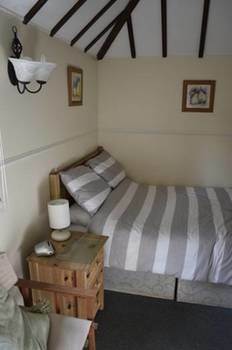 Flossie's B&B