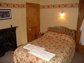 Alpine Villa Guest House