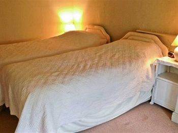 Manor Farm B&B