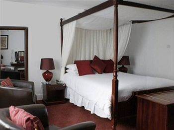 The Canterbury Hotel