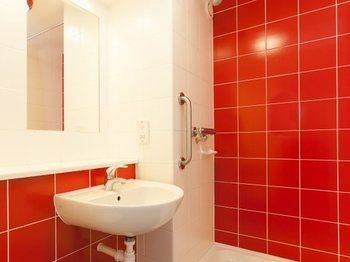 ibis budget London Heathrow T5 (Formerly Travelodge)