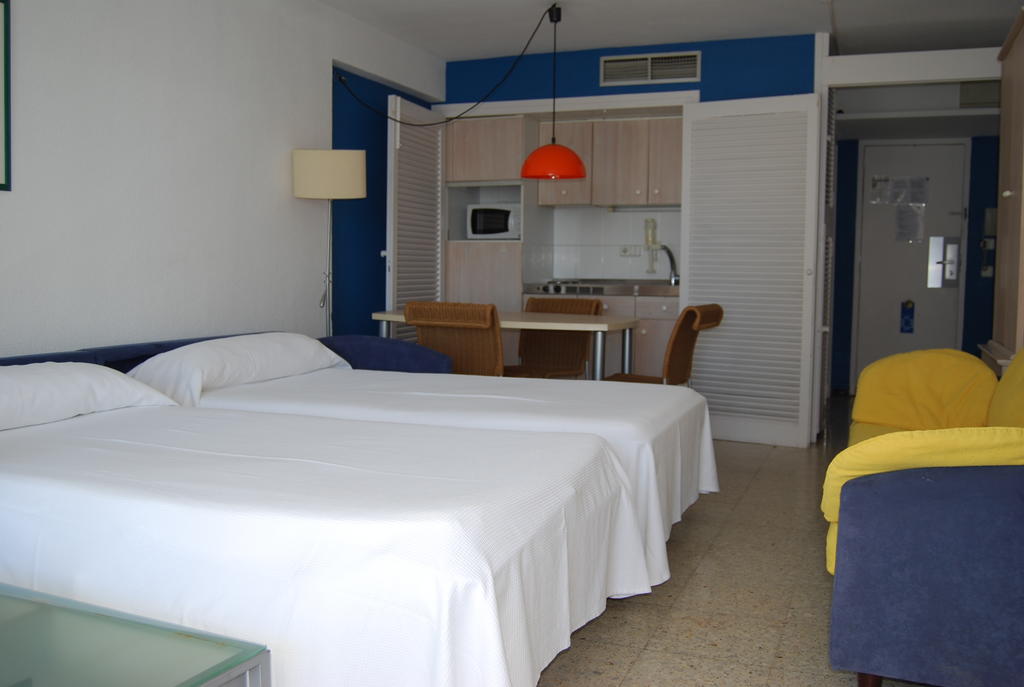 Apartamentos Roybel