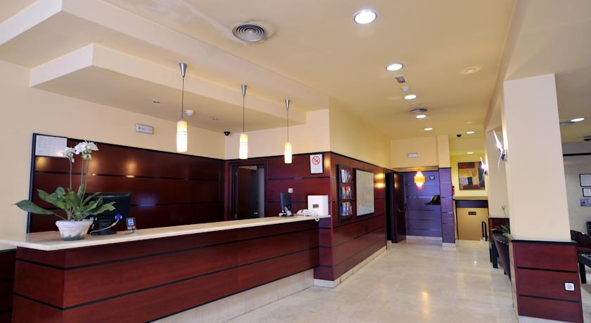 Glories Hotel