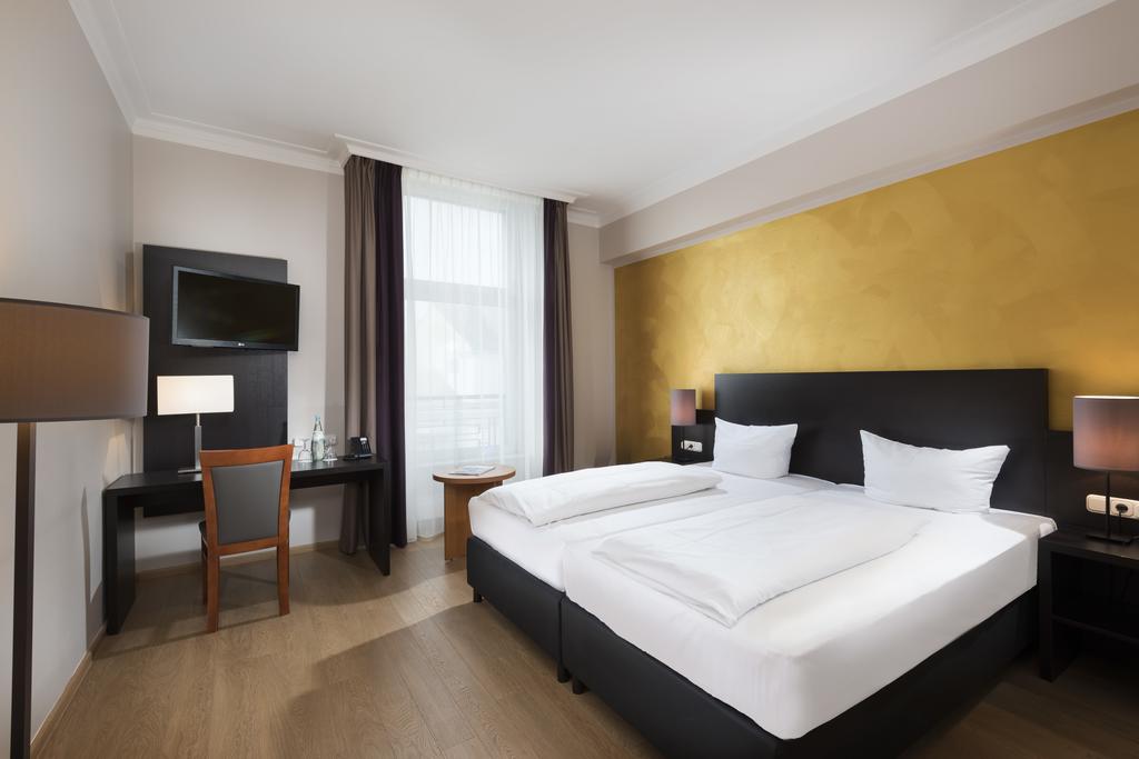 Wyndham Duisburger Hof Hotel