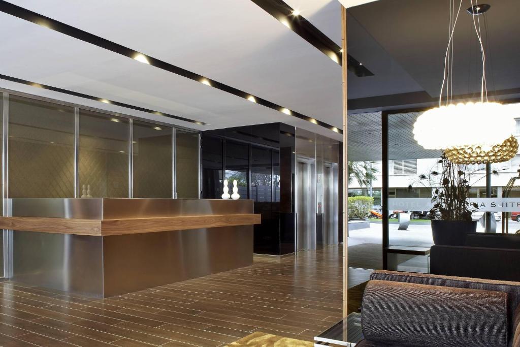 AC Hotel Victoria Suites by Marriott