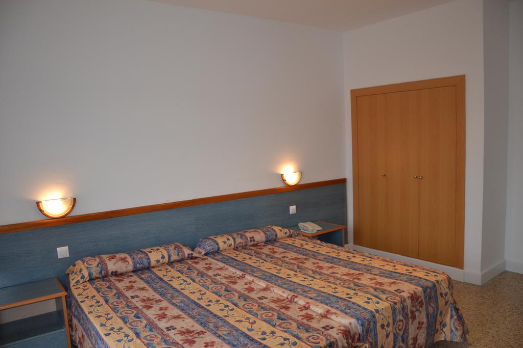 Hotel Brisamar Suites