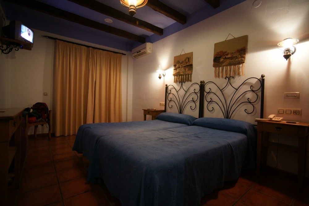 Hotel Rural Almazara