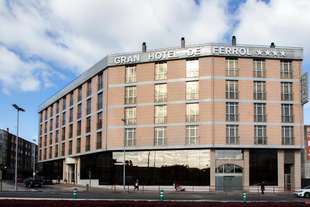 Gran Hotel de Ferrol (Formerly Hesperia Ferrol)