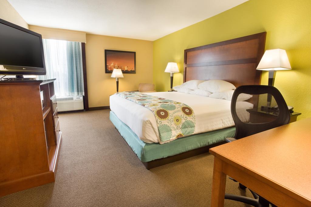 Drury Inn and Suites Houston Galleria