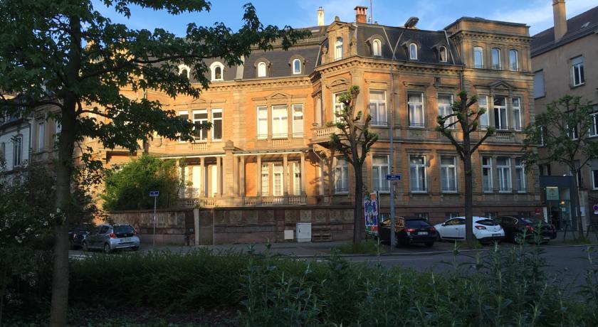 Adonis Strasbourg