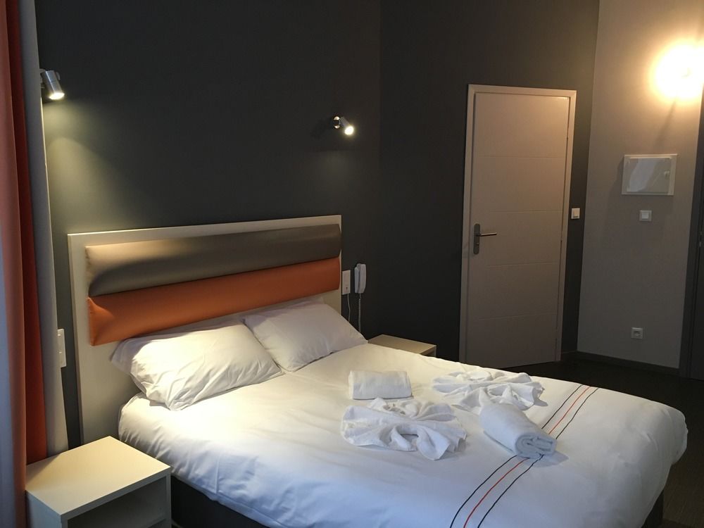 Adonis Strasbourg