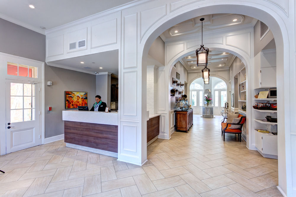 Hotel St. Pierre, a French Quarter Inns Hotel