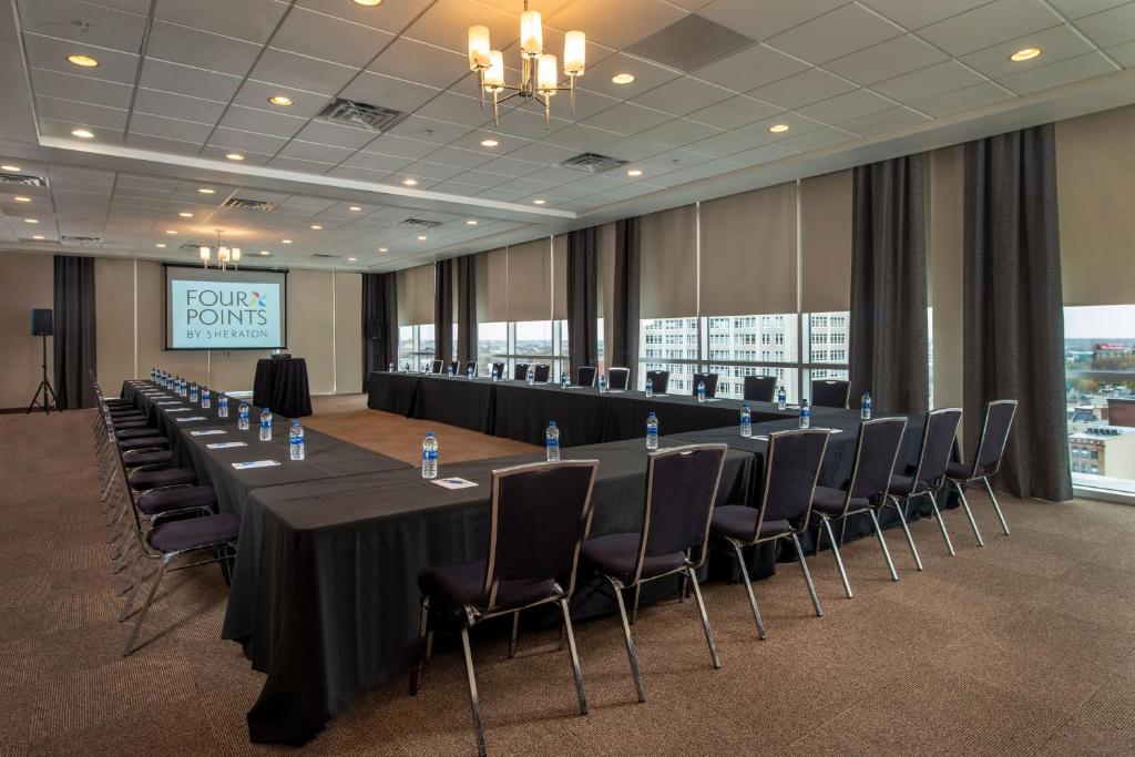 Four Points by Sheraton Philadelphia City Center