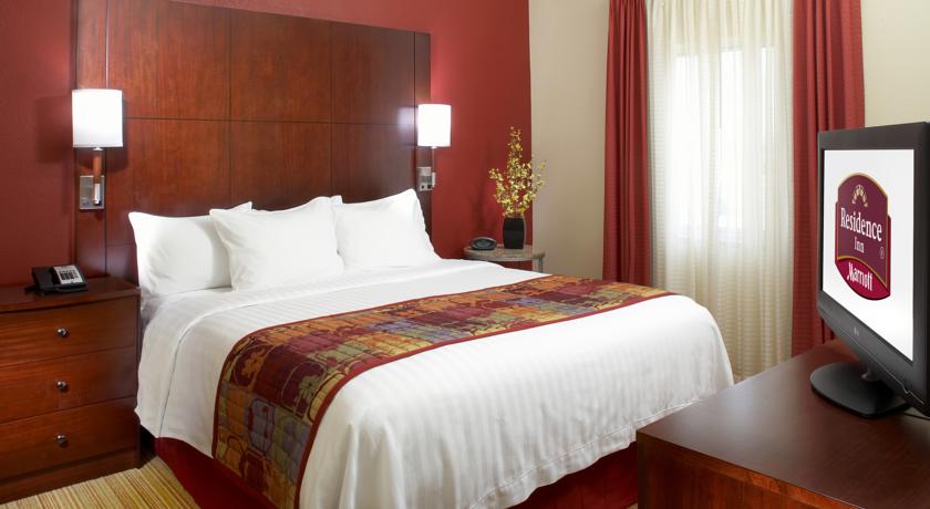 Residence Inn by Marriott San Antonio Six Flags at The Rim