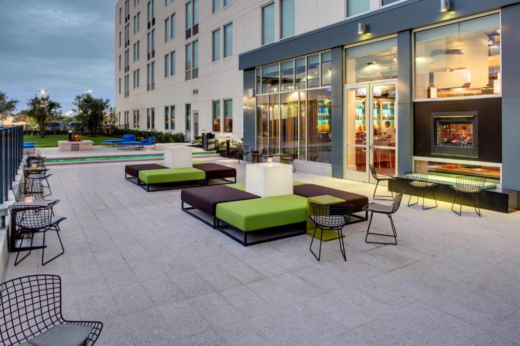 Aloft San Antonio Airport