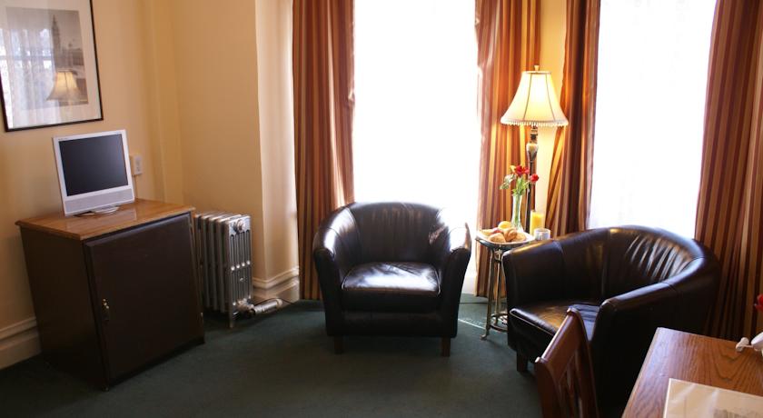 The Andrews Hotel