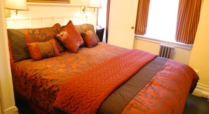 The Andrews Hotel