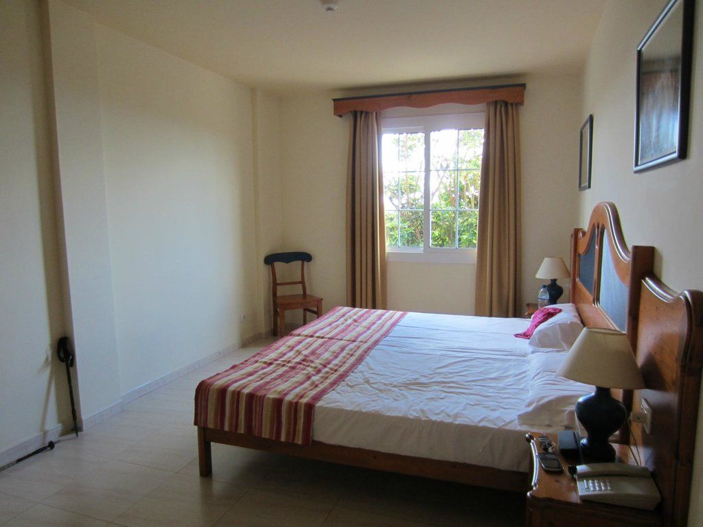 Hotel Las Olas