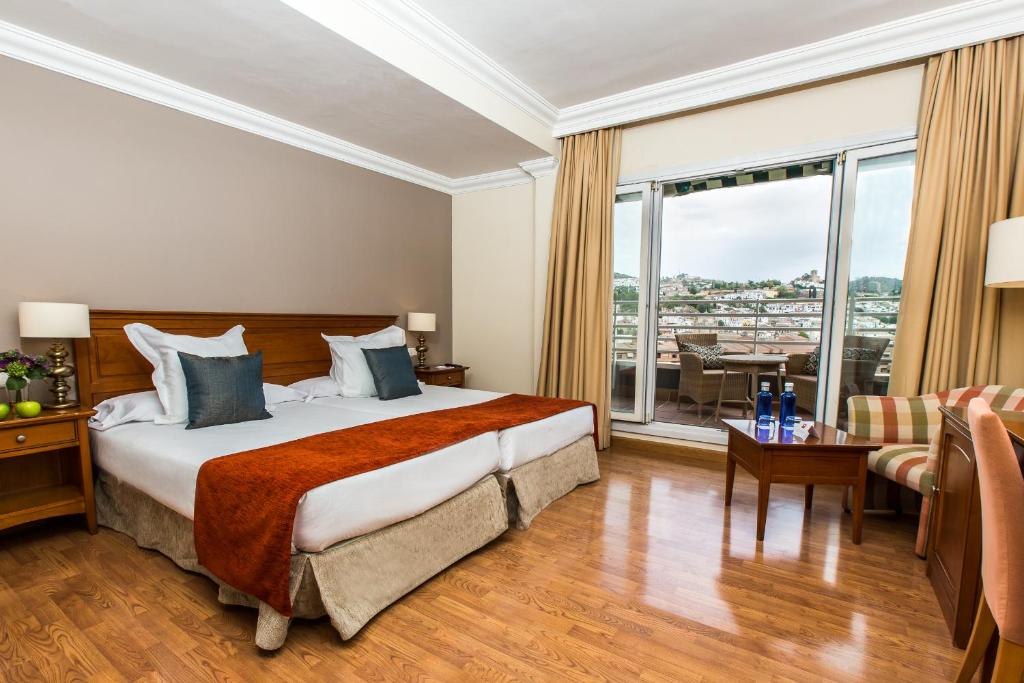 Leonardo Hotel Granada