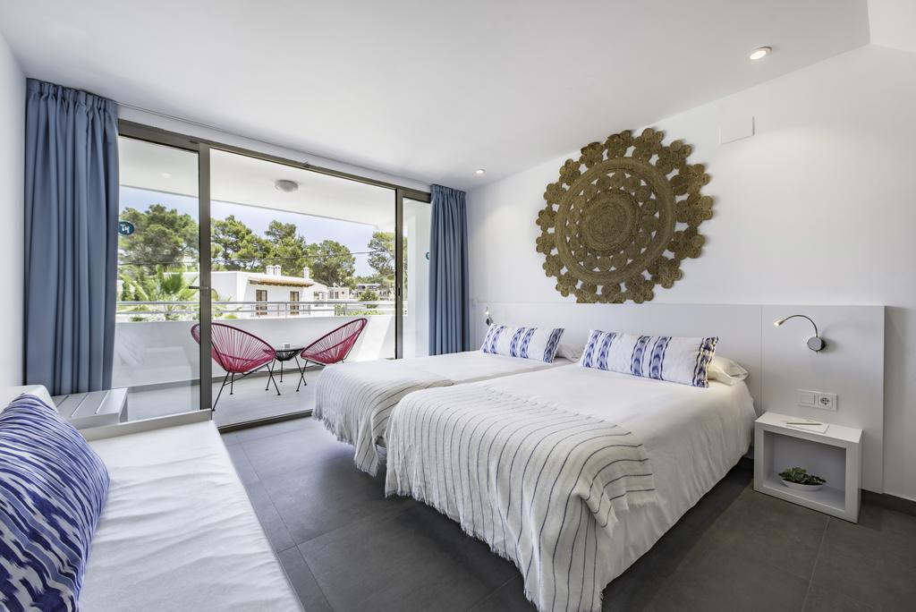 Marina Playa Apartments