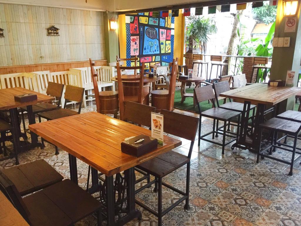 Parasol Inn Old Town Hotel Chiang Mai by Compass Hospitality