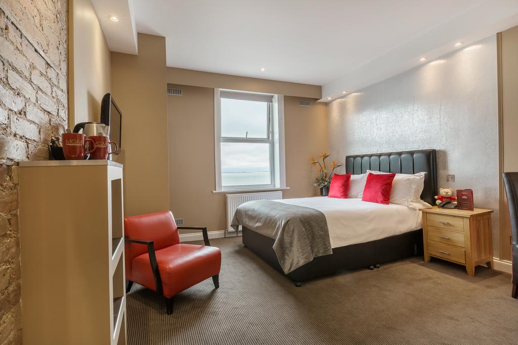 Muthu Westcliff Hotel (Near London Southend Airport) (Formerly Westcliff Hotel)