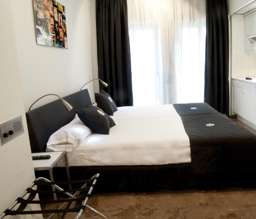 Quo Eraso Aparthotel