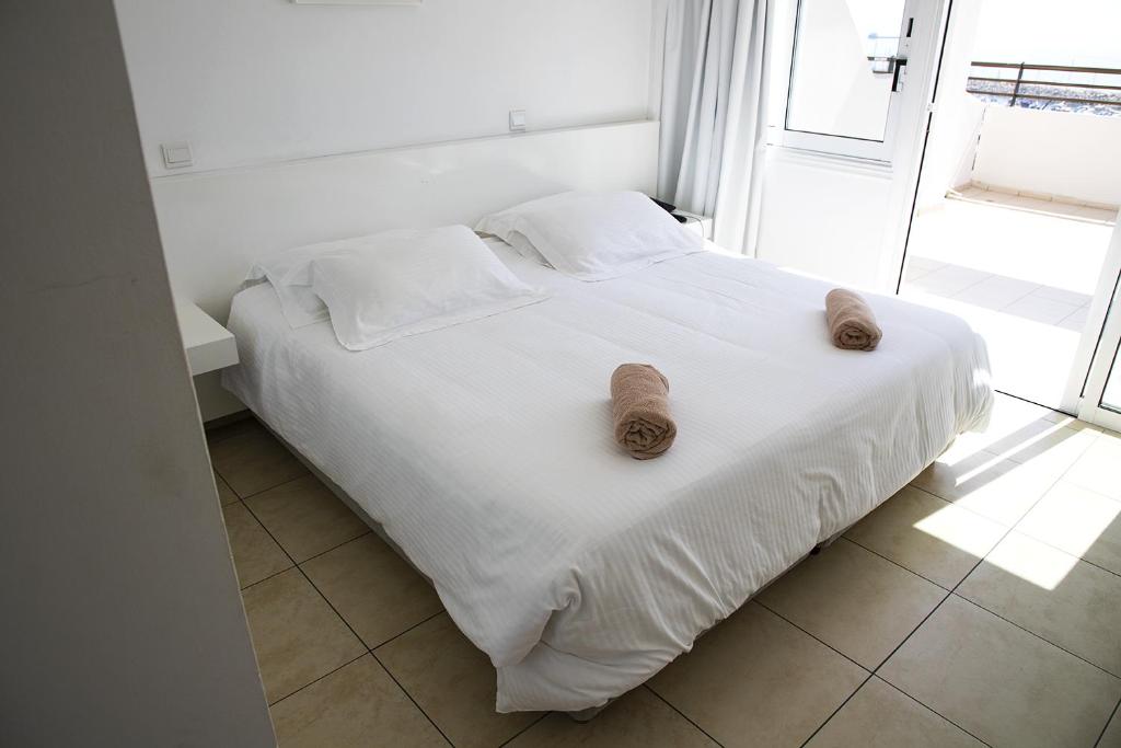 Sun Hall Beach Hotel Apartments