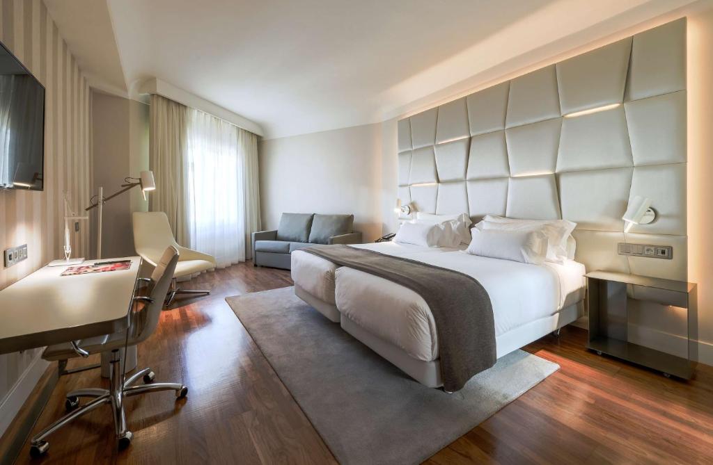 NH Collection Madrid Colon