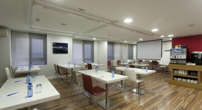 Muralto Madrid Princesa (Formerly Aparto-Suites Muralto)
