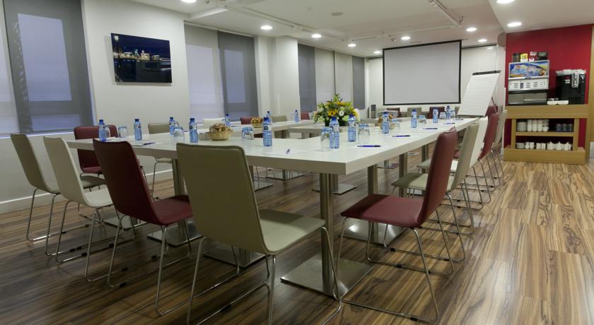 Muralto Madrid Princesa (Formerly Aparto-Suites Muralto)