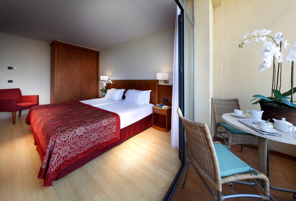Exe Astoria Hotel