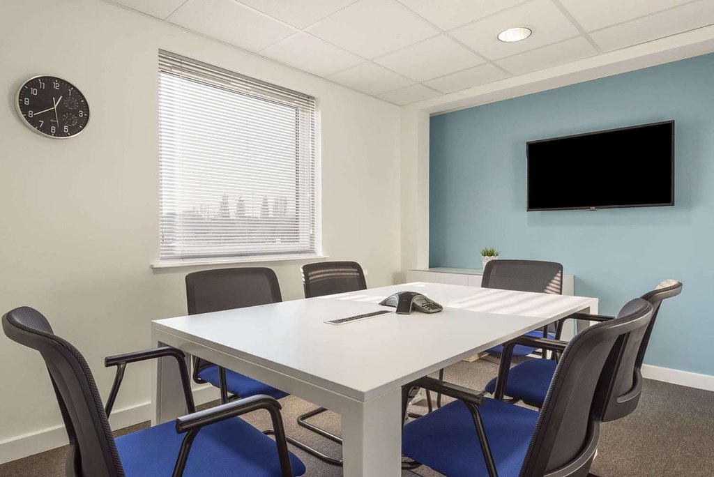 Days Inn by Wyndham Watford Gap