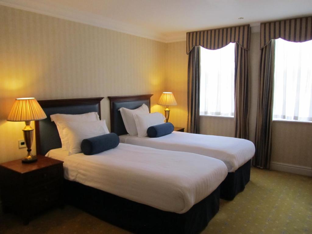 Best Western Plus Birmingham NEC Meriden Manor Hotel