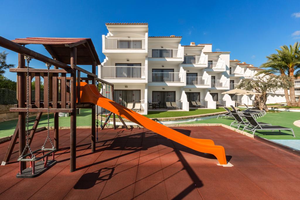Apartamentos Playas Cas Saboners