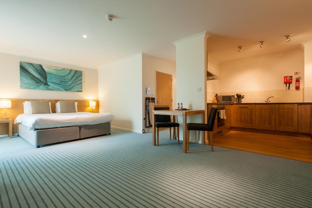 De Vere Cotswold Water Park