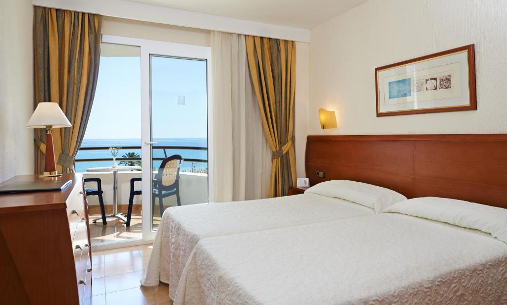 Hipotels Dunas Cala Millor Aparthotel
