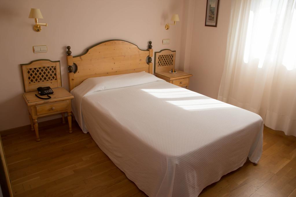 Hotel ATH Cañada Real