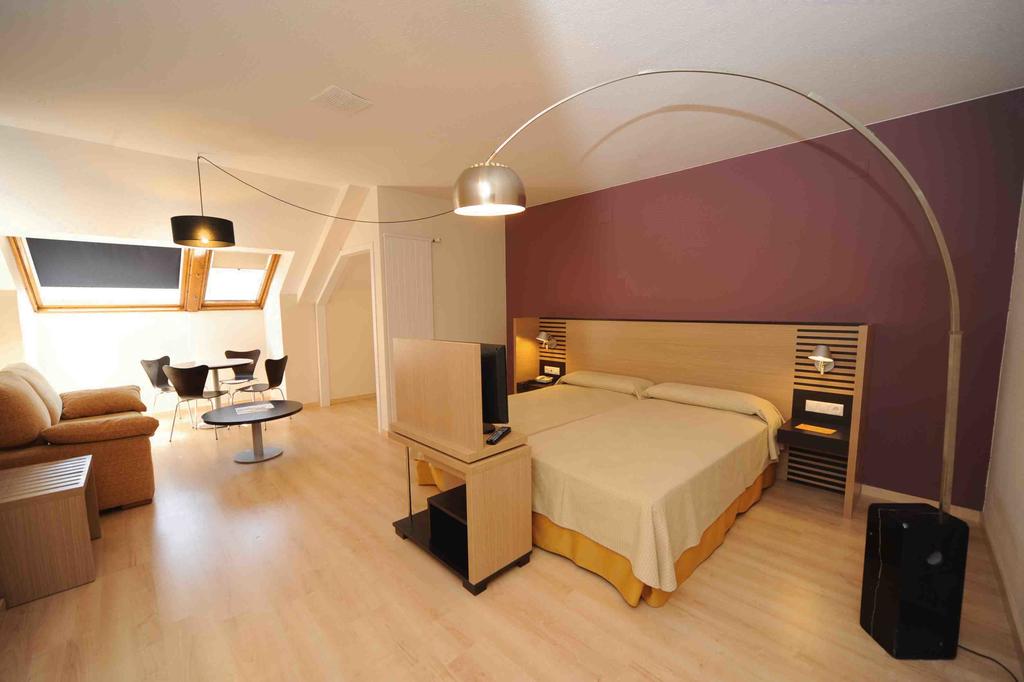 Hotel Oroel