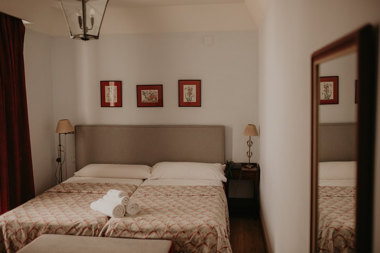 Posada de Valdezufre