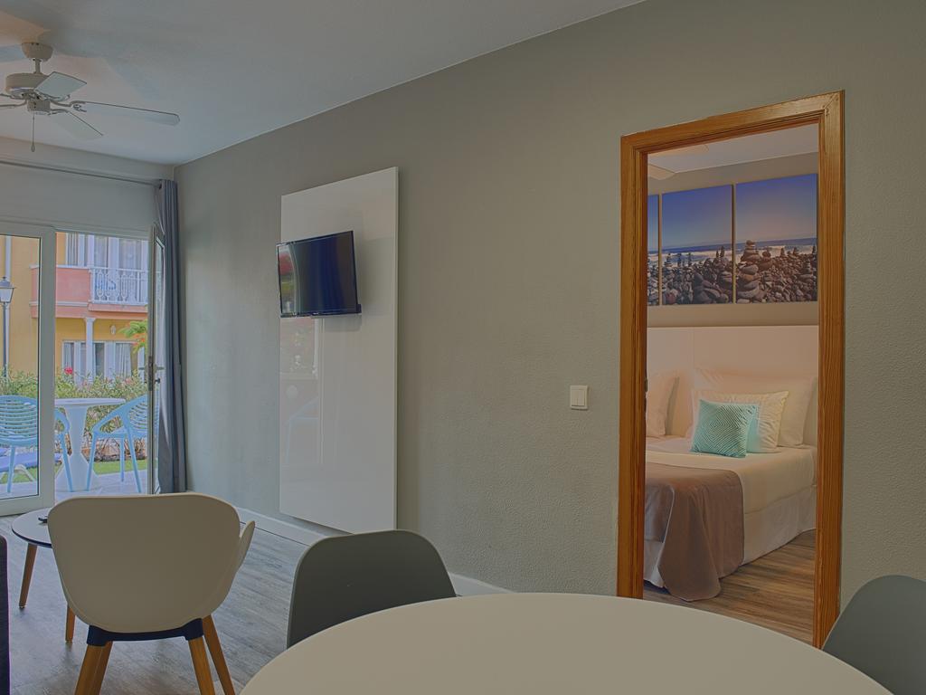 Coral Compostela Beach Golf