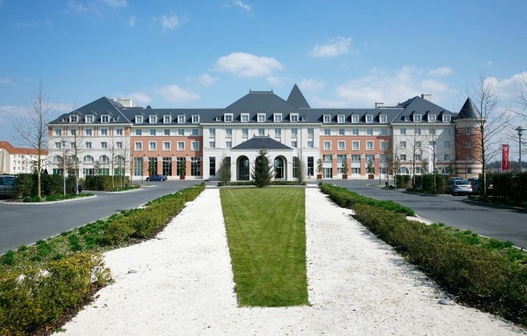 Dream Castle Hotel