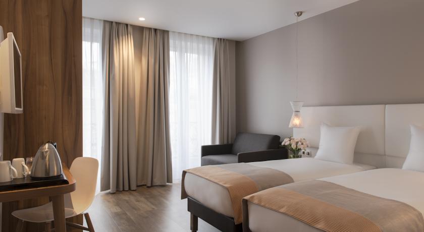 Hotel Magenta 38 by HappyCulture