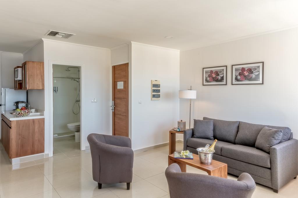 City Suites Beach Hotel