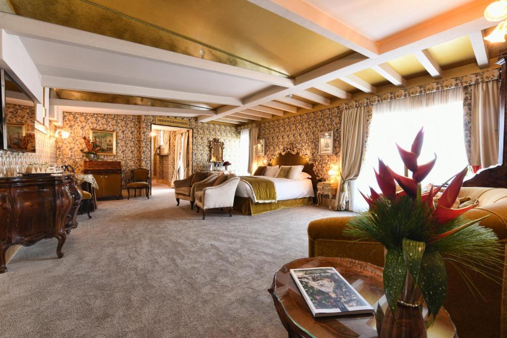 Hotel Papadopoli Venezia MGallery by Sofitel