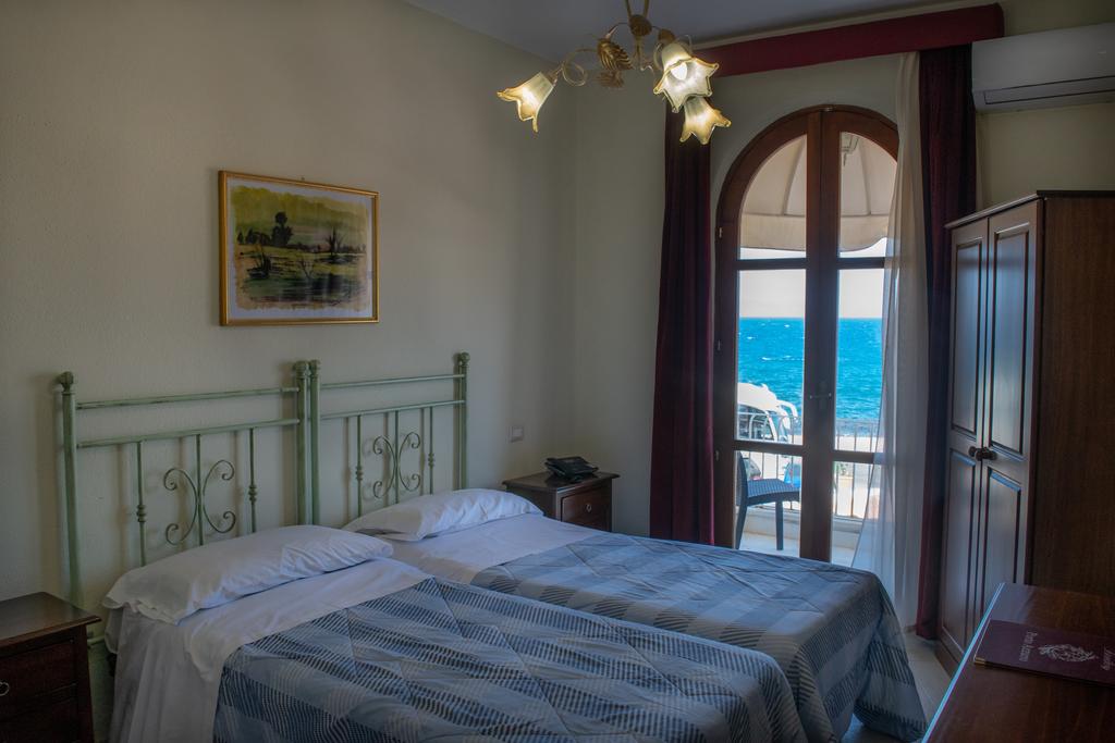 Hotel Ristorante Porto Azzurro