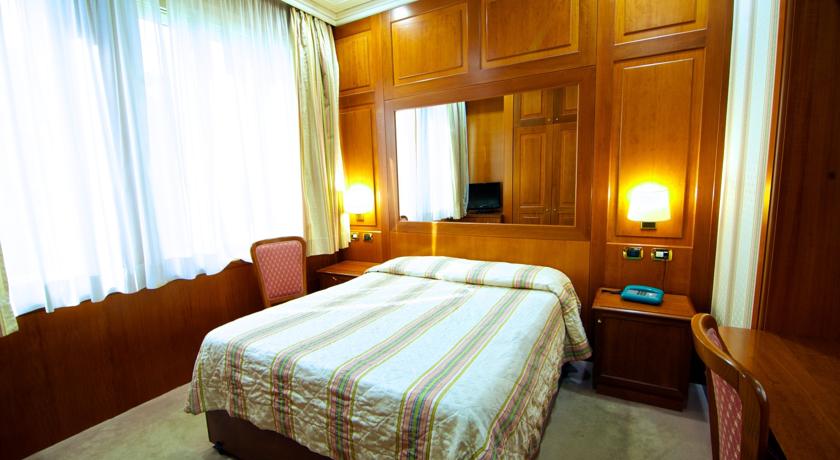 Dock Suites Rome