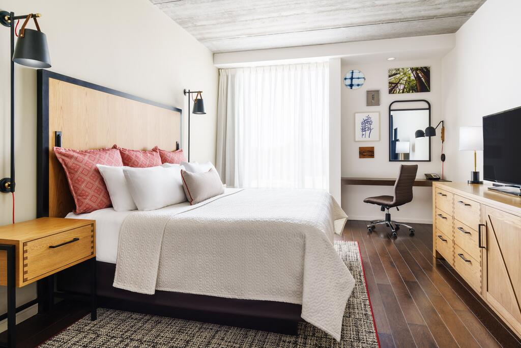 Hotel Indigo Athens University Area