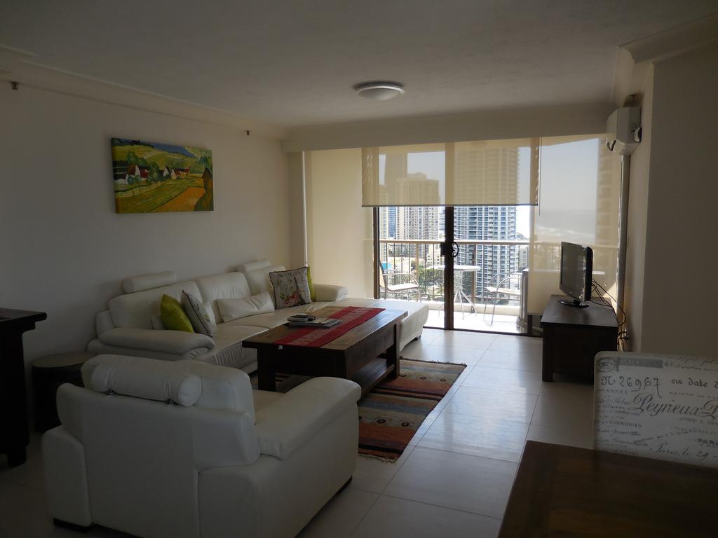 Surfers Century Oceanside Apartments