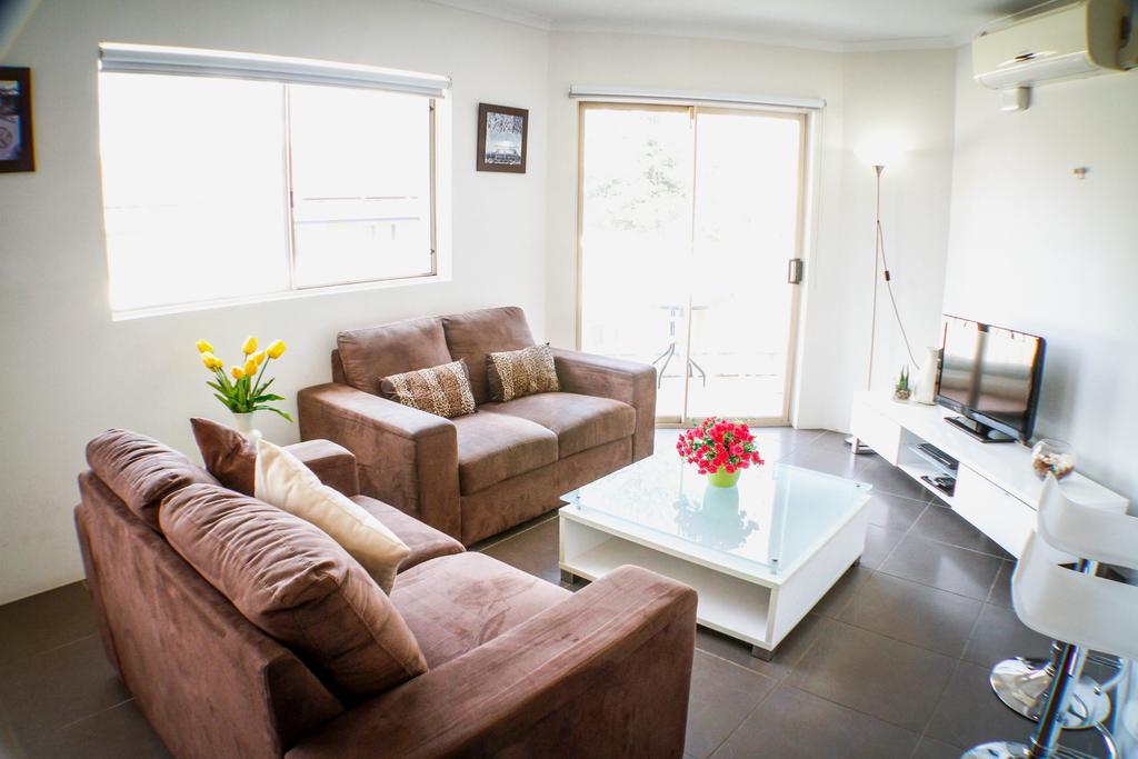 Surfers Riverside Apartments